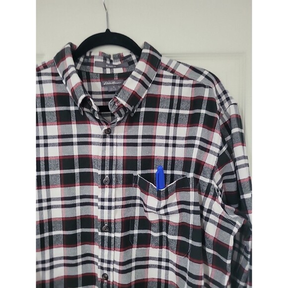 EDDIE BAUER Relaxed Fit Gray/Red Plaid Button Down Flannel Shirt Men's Size TL - Picture 3 of 14